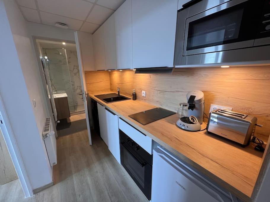 Appartement Proche Des Prebendes Tours Ngoại thất bức ảnh